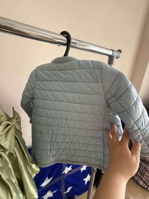 Куртка gulliver на девочку на 4-5 лет