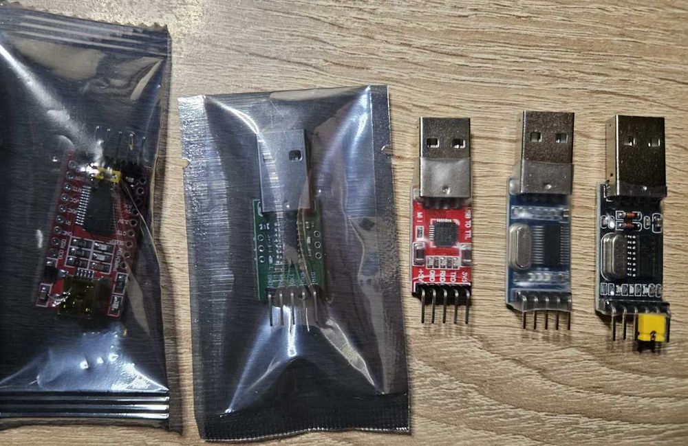 Конвертори USB-TTL интерфейс подходящи за връзка с автоелектроника