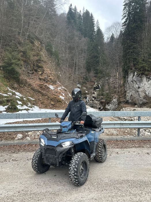 Vând navigație cu android