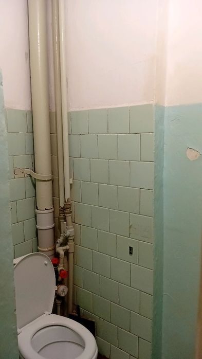 2х ком. кв. продам в 9мкр дом 52а