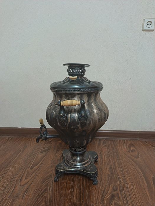 Антикварный Самовар