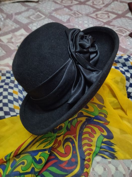 Продам шляпу (Россия)