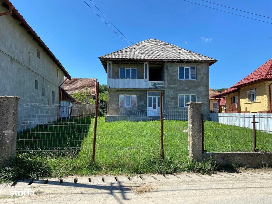De vanzare casa cu etaj, jud Salaj, loc. Letca, 45000 Euro