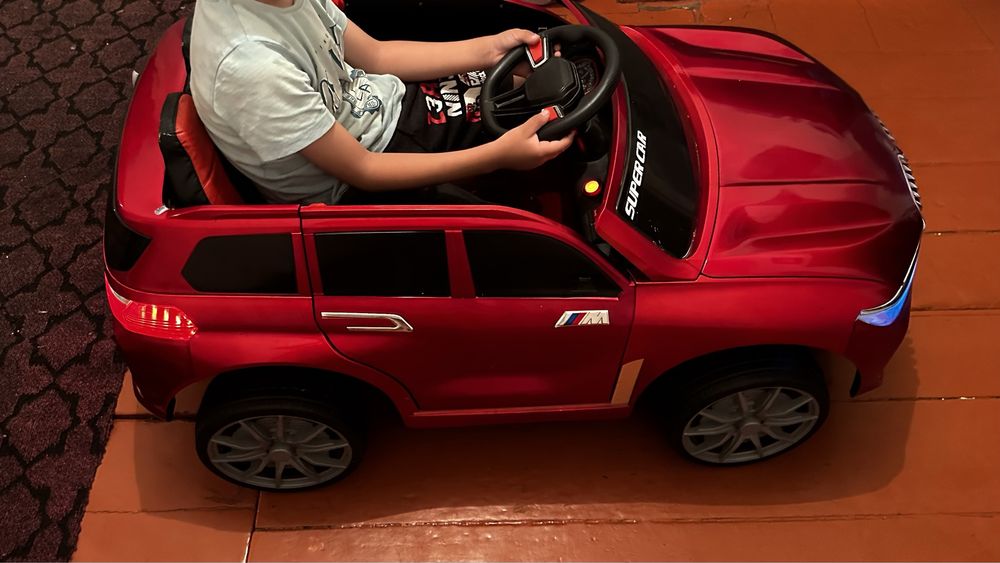 Продам детский машину