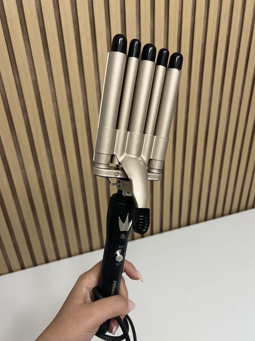 De vânzare: Creponator de păr – stare perfecta