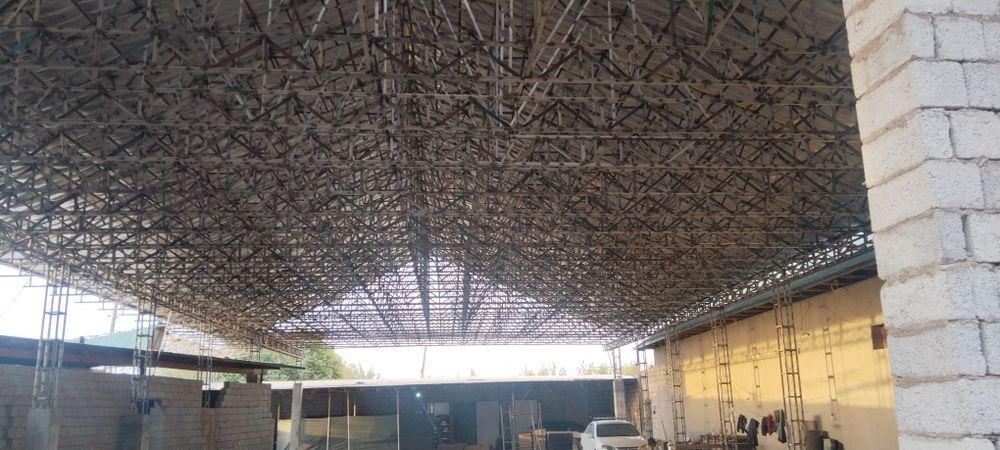 Том навес парник курамиз