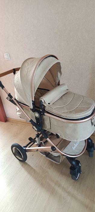 Коляска в хорошем состоянии