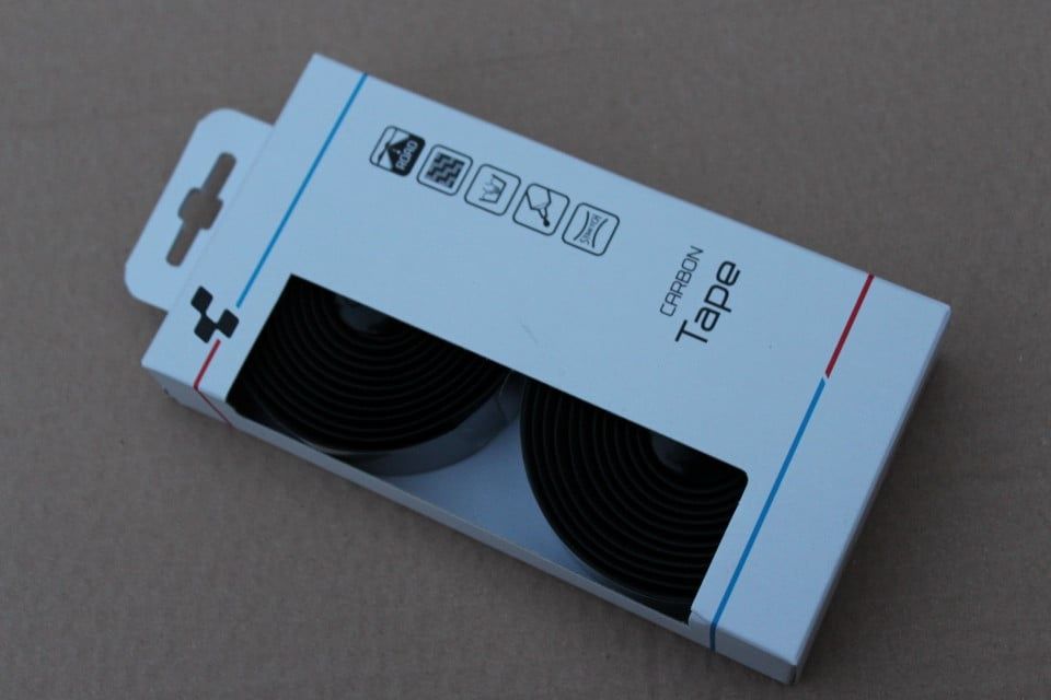 Гюделин за кормила на велосипеди.