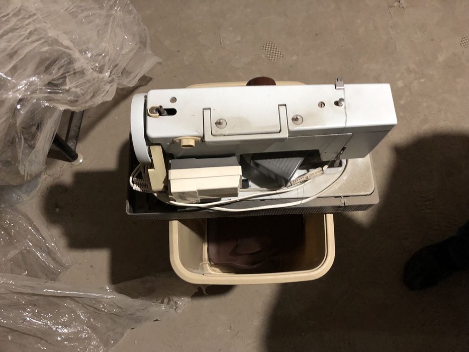 ШВЕЙНАЯ Машинка и Оверлок