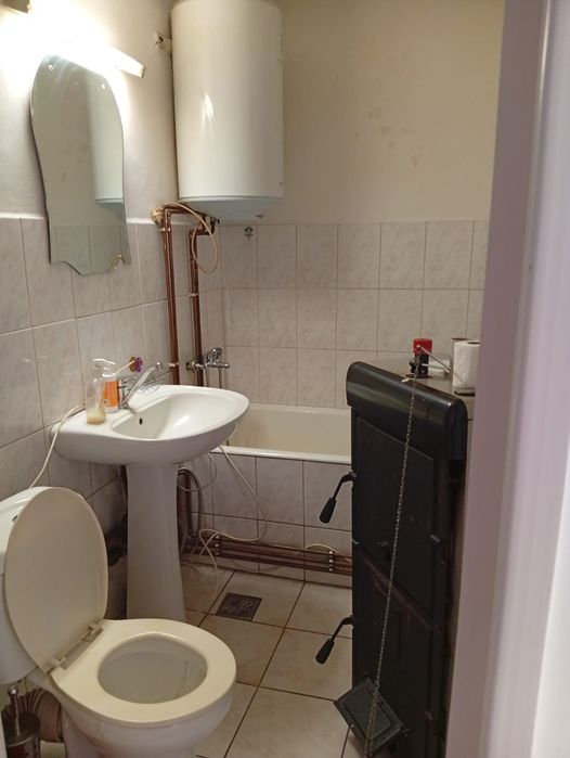 Apartament cu 2 camere de inchiriat