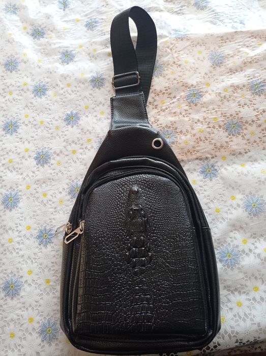 Сумки через плечо