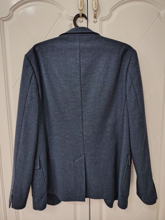 Продам пиджак размер 48-50