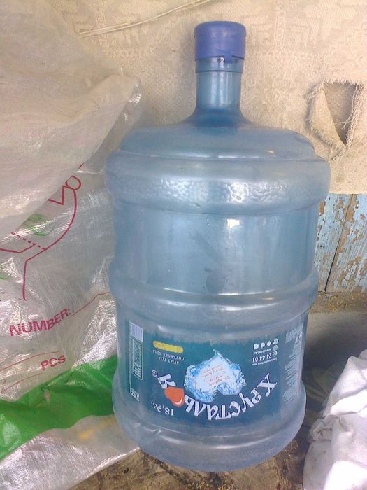 Продам бутули для воды  2000 тенге.