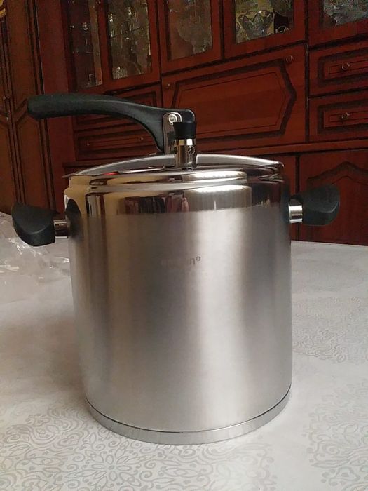 Qorin tuyoqni 1 soatda  pishiradigan qozon 8litrlik Turkiya mahsuloti