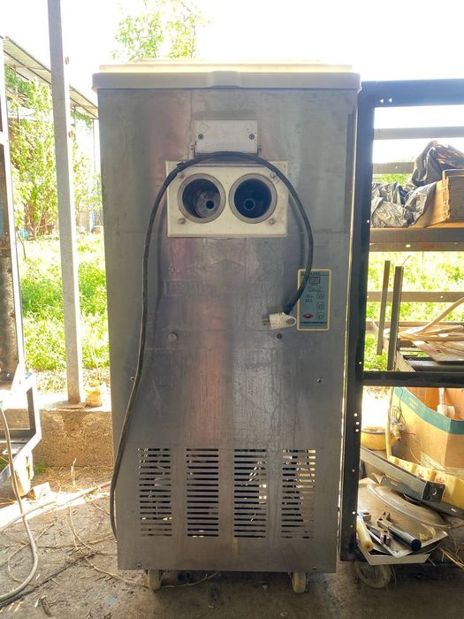 Frigomat aparat 220W sotiladi.

Aybi bor, Muzqaymoq tayyorlovchi qozon