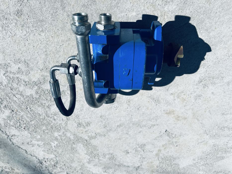 RCHC CMR5-32 gidravlik nasos ishchi holatda sotiladi