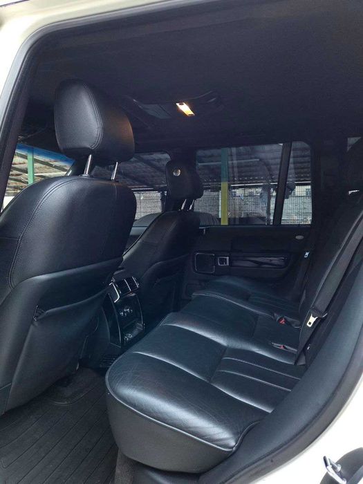 Продаю свою машину  RANGE ROVER