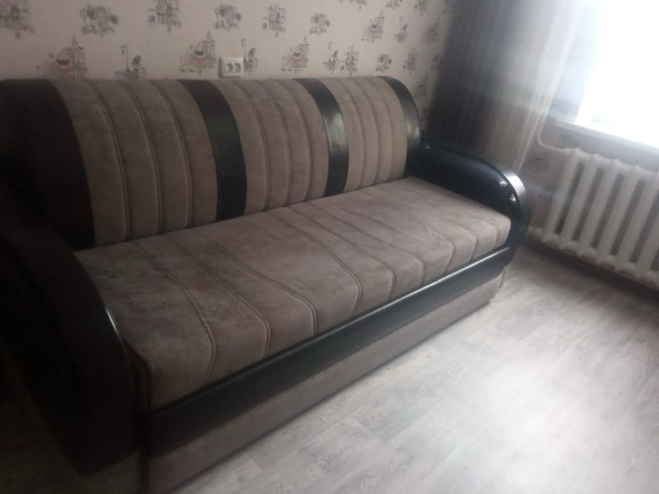 Срочно продам раскладной диван