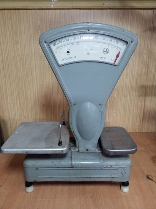 Весы механические.