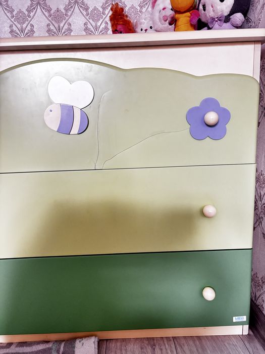 Продам красивый компактный комод