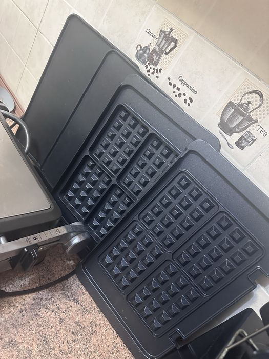 Продам гриль фирмы Delonghi CGH-1130DP