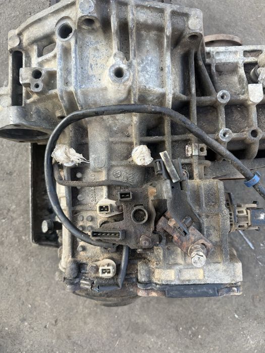 Volkswagen автомат коробка 1.8 2 Л