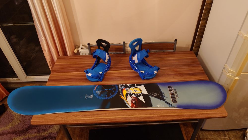 Placa Snowboard Burton Custom 169cm cu legaturi Burton Custom L