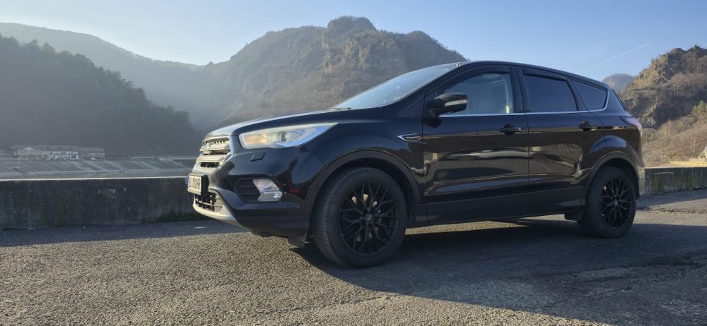 Ford Kuga DM2 4x4 180 CP