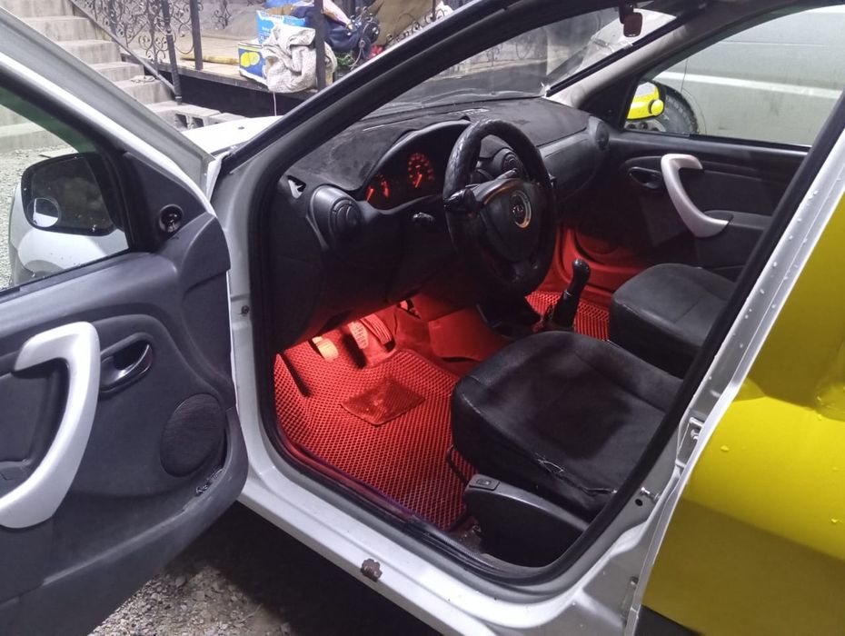 Лада ларгус 2014 года