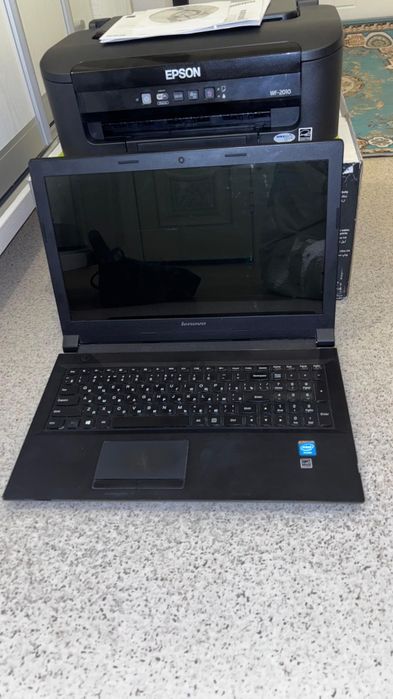 Продам ноутбук Леонова