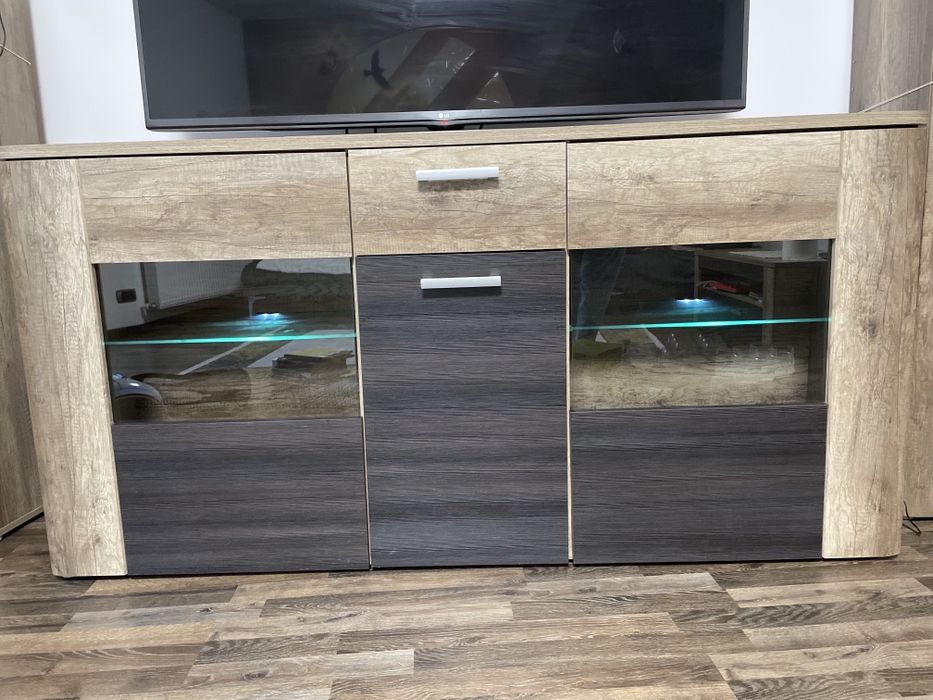 Comoda tv iluminata led