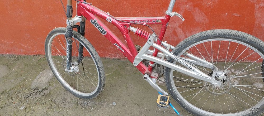 2 та Велесопед сотилади.