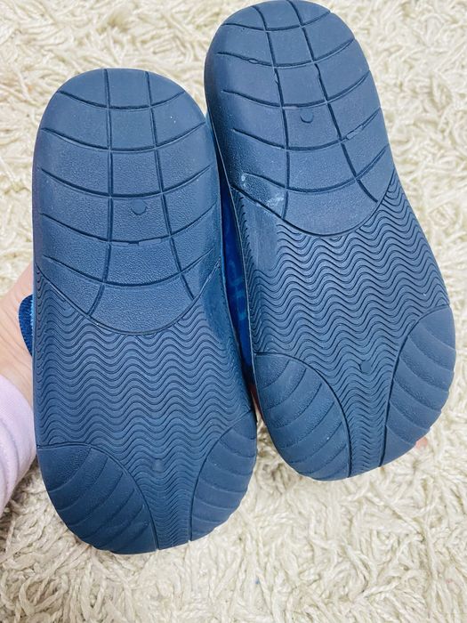 Adidasi Fulger McQueen, marimea 26, interior