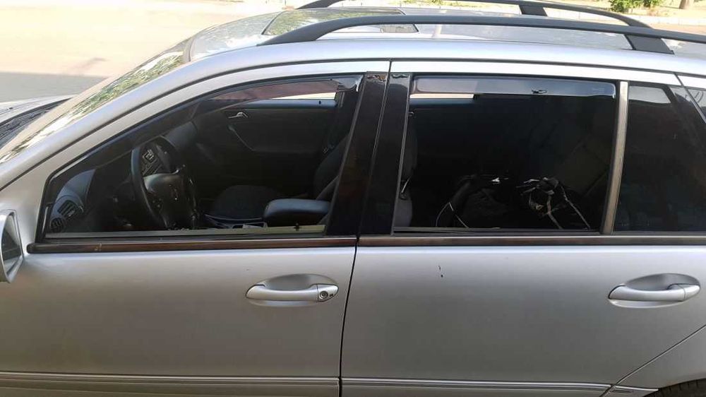 Ветробрани HEKO за Mercedes C-Class W203 (2000-2007) Sedan Combi Coupe