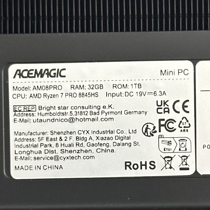 MiniPc cu AI /Acemagic AM08 Pro/Ryzen 7 8845HS -5.1 Ghz/32GB/1Tb SSD