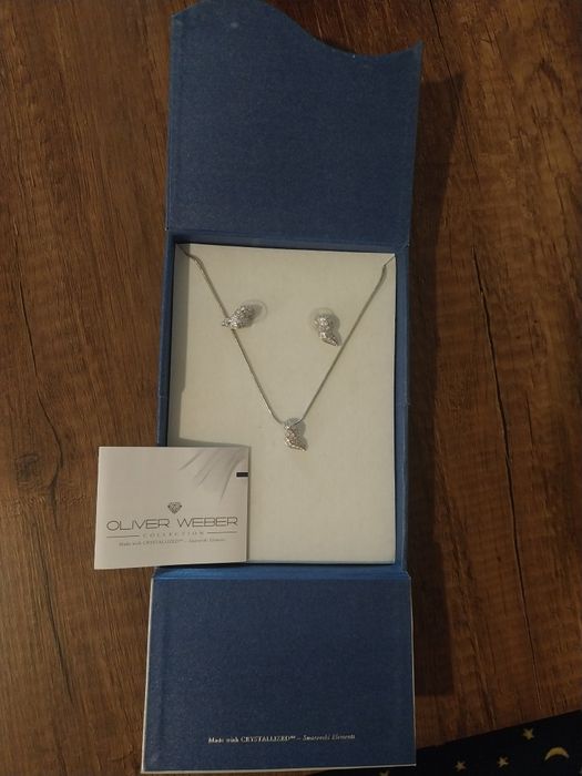 Колие, Колие с обеци комплект