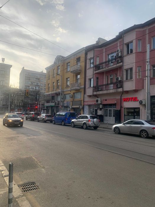 Дава под наем МАГАЗИН