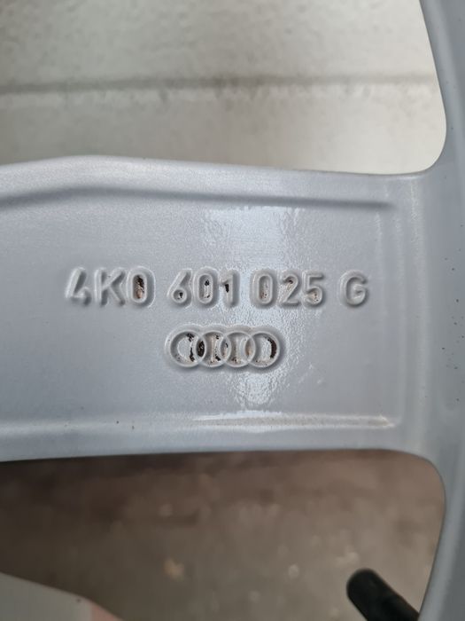 Оригинални джанти за АУДИ AUDI VW SEAT SKODA R19 5x112 ET40 8.5J