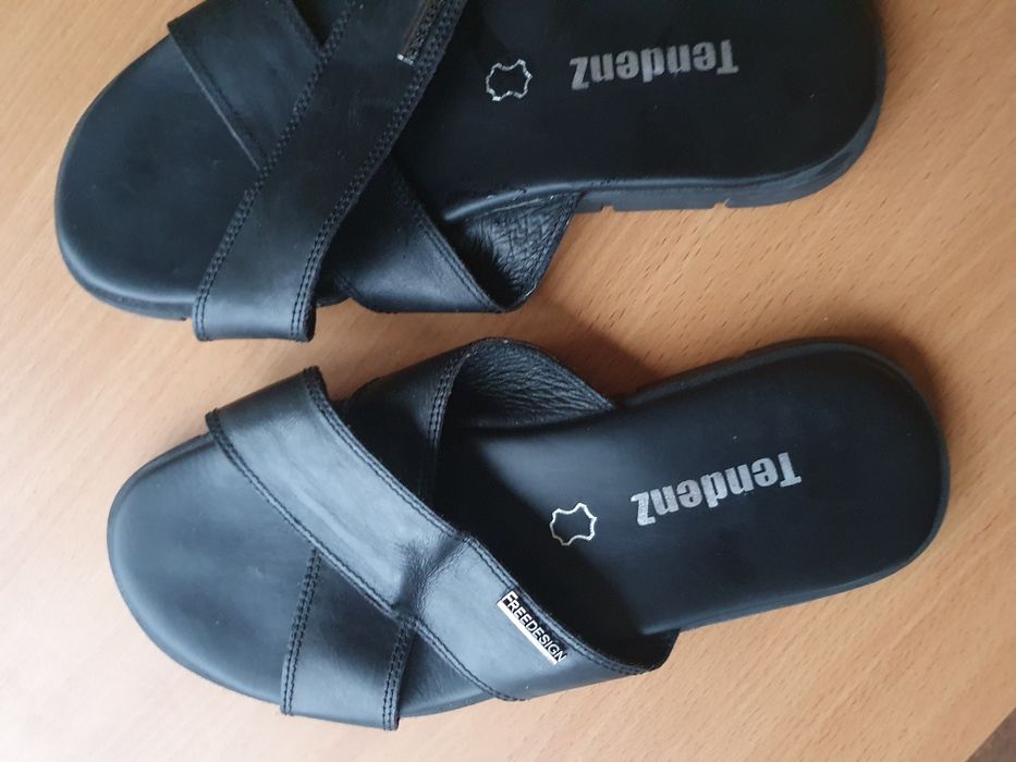 Дамски летни обувки и сандали