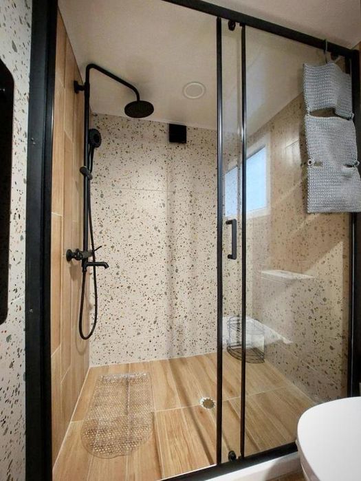 Етаж от къща, под наем, Колхозен пазар