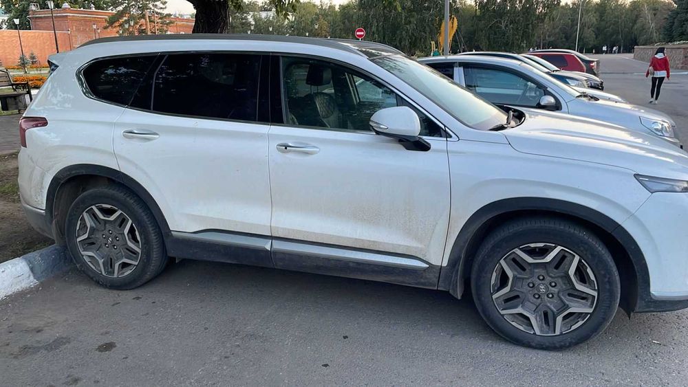 Продаю Hyundai Santa Fe