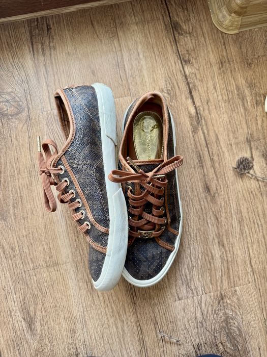 Дамски Обувки Michael Kors номер 38/39