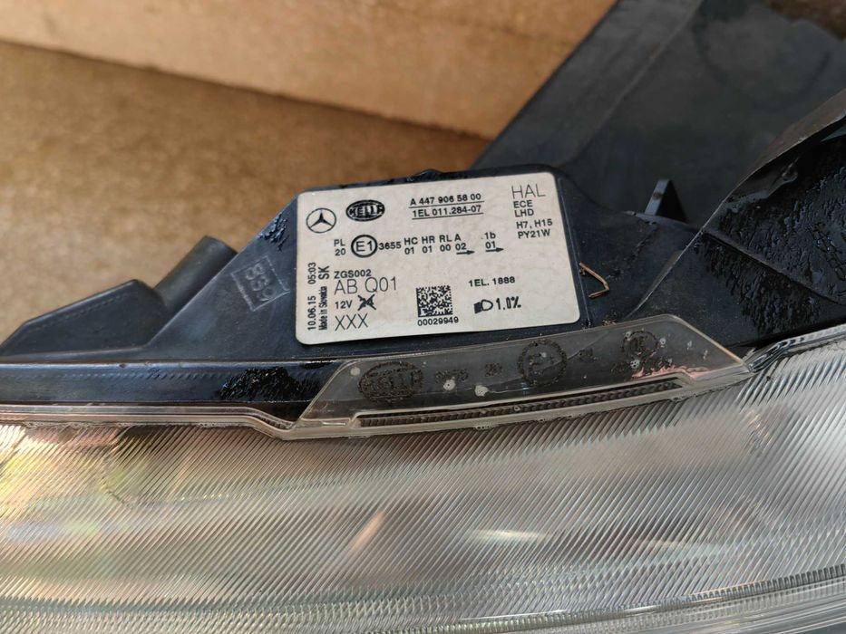 Фар Mercedes Vito W447 ляв/ Фар Мерцедес Вито W447 Оригинален