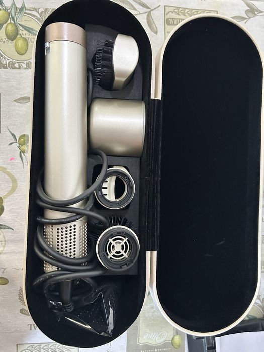 Продаю фен 6 в 1