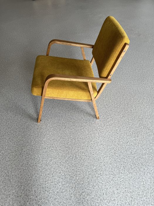 Кресло советское/ отреставрированное