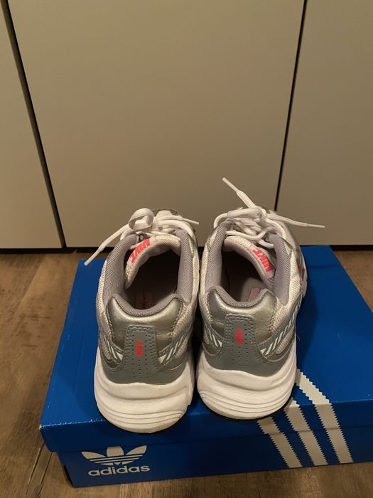 Маратонки NIKE оригинални