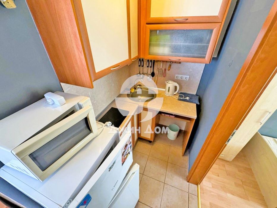 Продава се Тристаен апартамент в Свети Влас - 56 кв.м за 1152 €/кв.м - Снимка #2