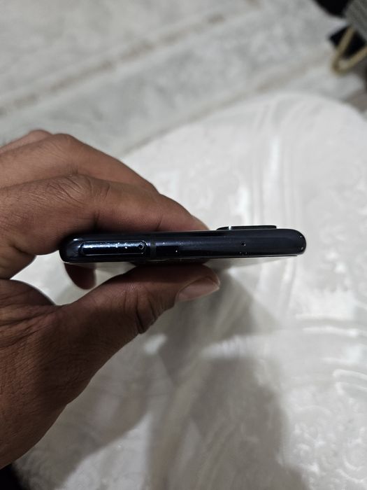 Продам Самсунг с 20 FE б/у