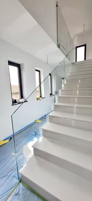 Balustrade din sticlă securizată
