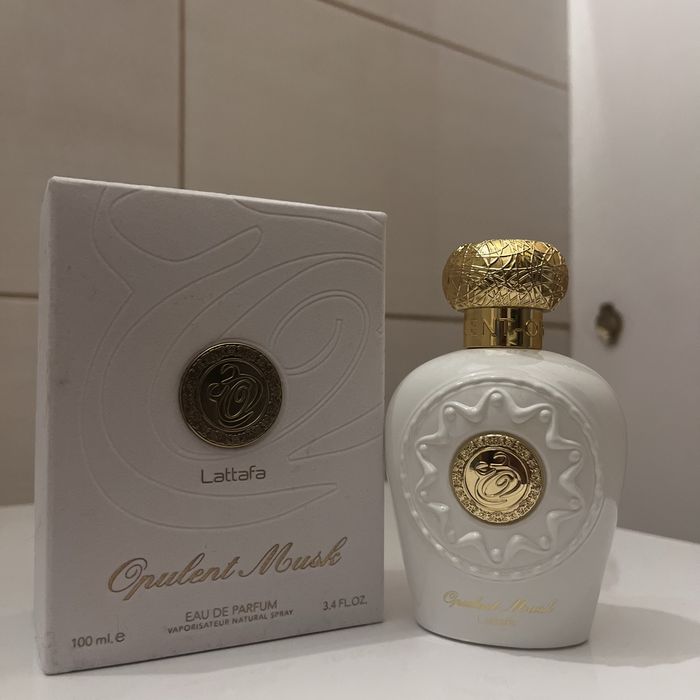 Parfum Opulent Musk Lattafa